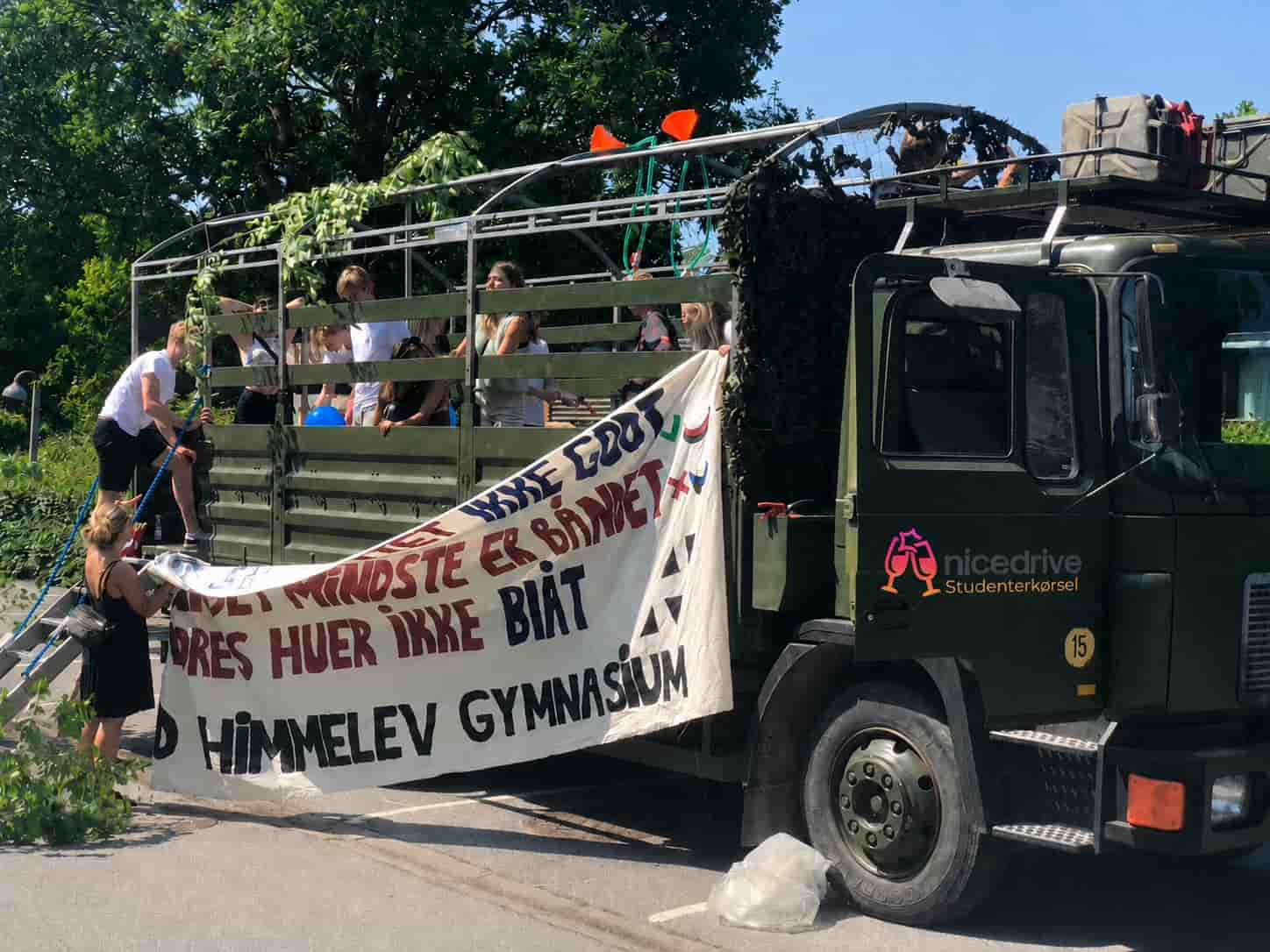 Studenterkørsel Roskilde ved Himmelev Gymnasium